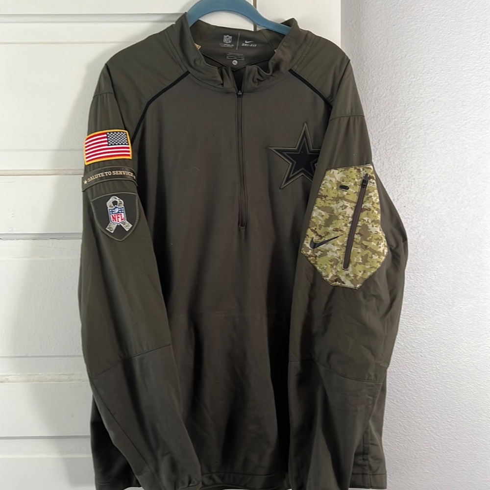 Nike DriFit Dallas Cowboys Salute to Service Sideline Pullover